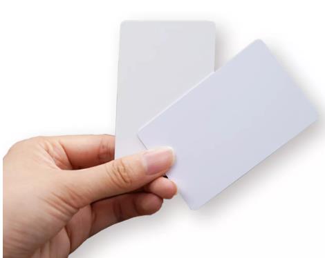 Carte PVC blanche vierge