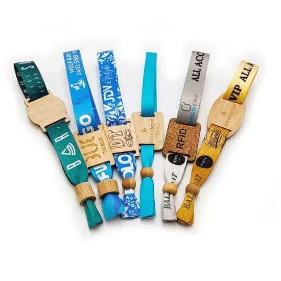 Bracelet RFID RPET écologique avec logo personnalisé 13,56 MHz pour festival sans espèces
