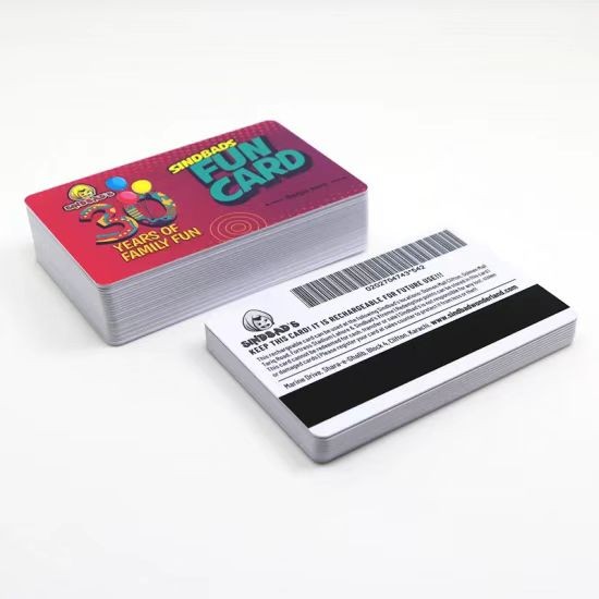 Carte magnétique RFID personnalisée, carte NFC de membre imprimée avec code-barres UV