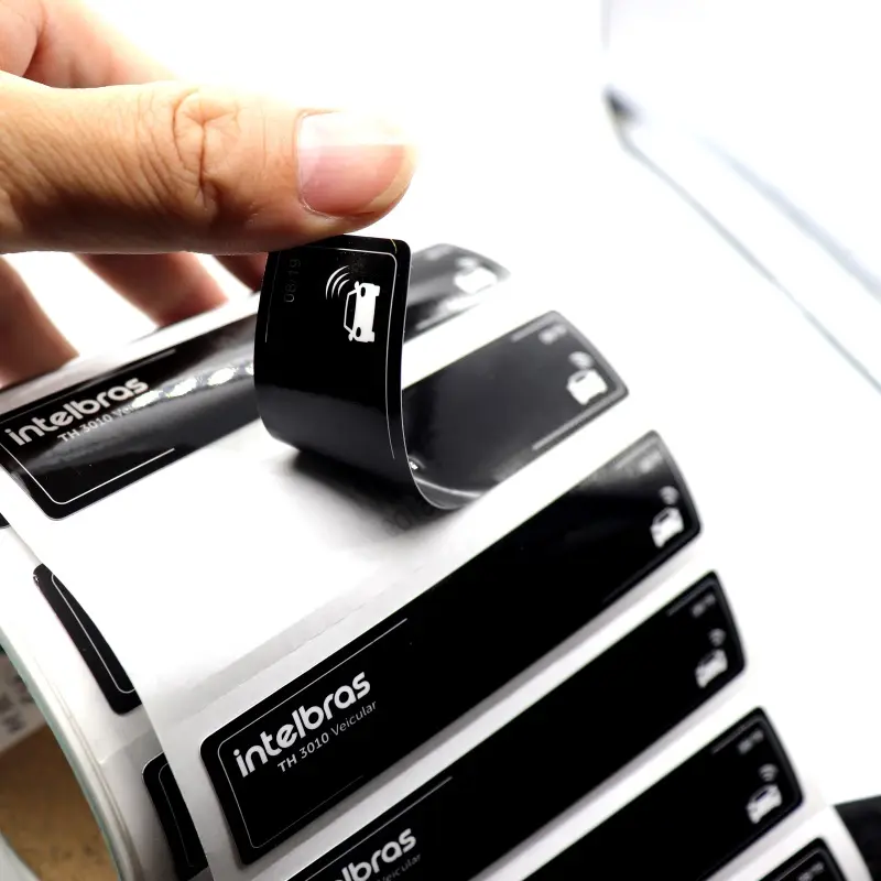 Étiquette RFID UHF étanche pour pare-brise de voiture
