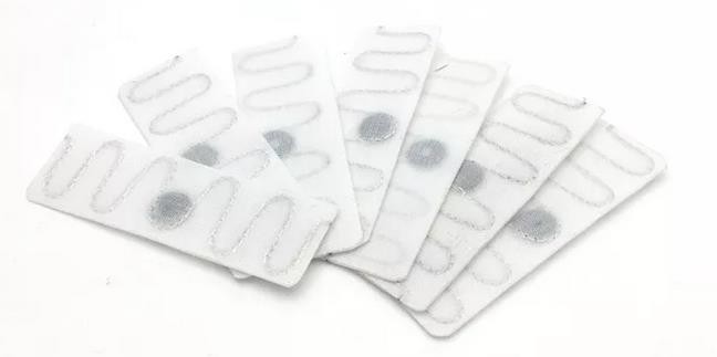 Étiquette RFID UHF résistante à la chaleur pour le suivi du linge dans les hôtels et les hôpitaux