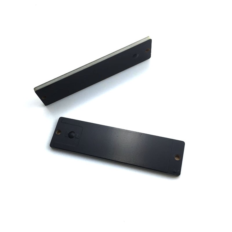 Étiquette anti-métal PCB UHF avec antenne PCB RFID pour la gestion des actifs