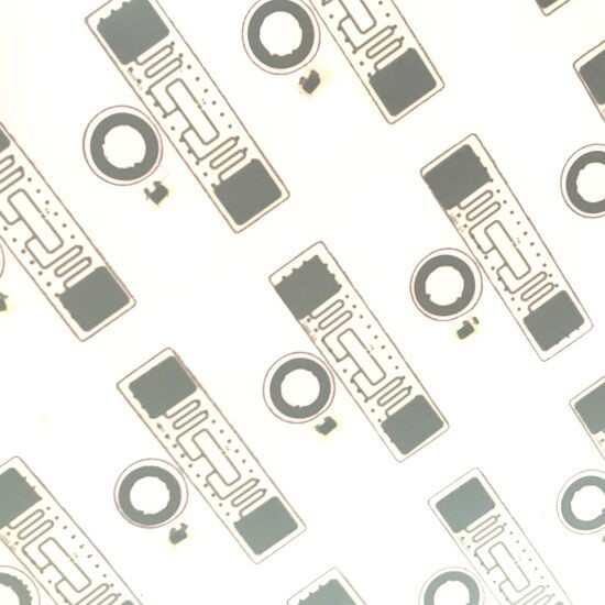 Incrustation PVC double fréquence RFID pour cartes