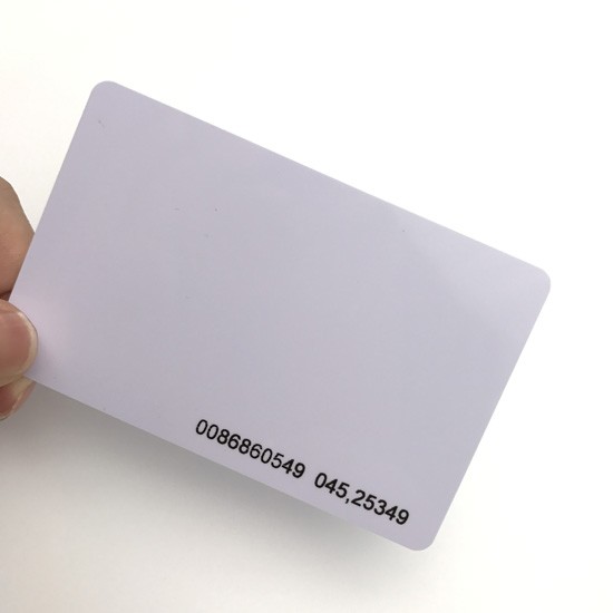 Carte vierge imprimable en PVC conforme à la norme ISO14443A 13,56 MHz avec puce M1