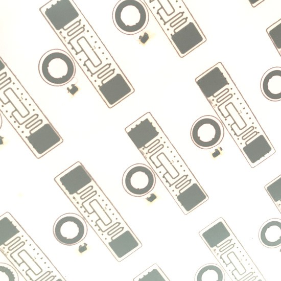 Feuille d'incrustation RFID UHF double fréquence 13,56 MHz
