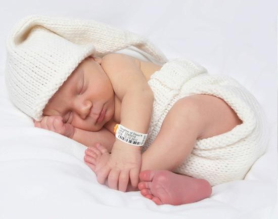 Solutions de gestion des bracelets RFID pour les mères et les enfants dans les hôpitaux