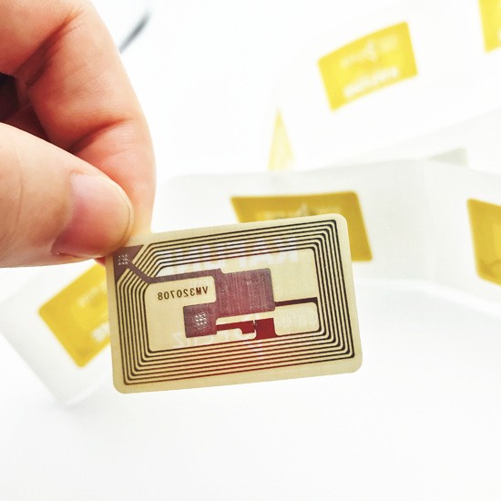 Étiquette de bibliothèque RFID ICODE SLIX avec autocollant adhésif 3M