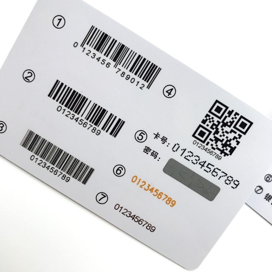 Carte plastique imprimée en CMJN avec code QR, impression thermique pour la gestion des adhésions