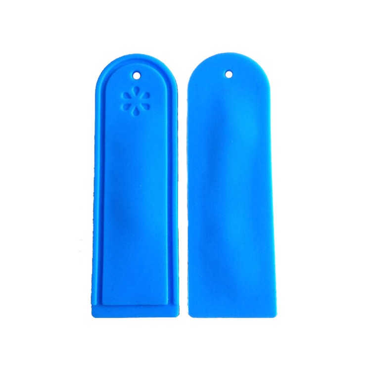 Étiquette de blanchisserie UHF RFID Gen2 EPC en silicone durable 860-960 MHz pour vêtements