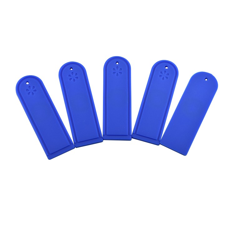 Étiquette de blanchisserie UHF RFID Gen2 EPC en silicone durable 860-960 MHz pour vêtements