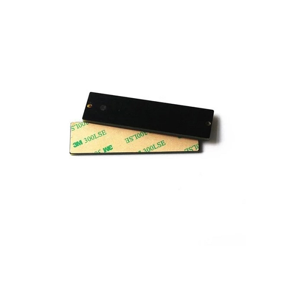 Étiquette adhésive anti-métal longue portée pour PCB 860-960 MHz avec colle 3M