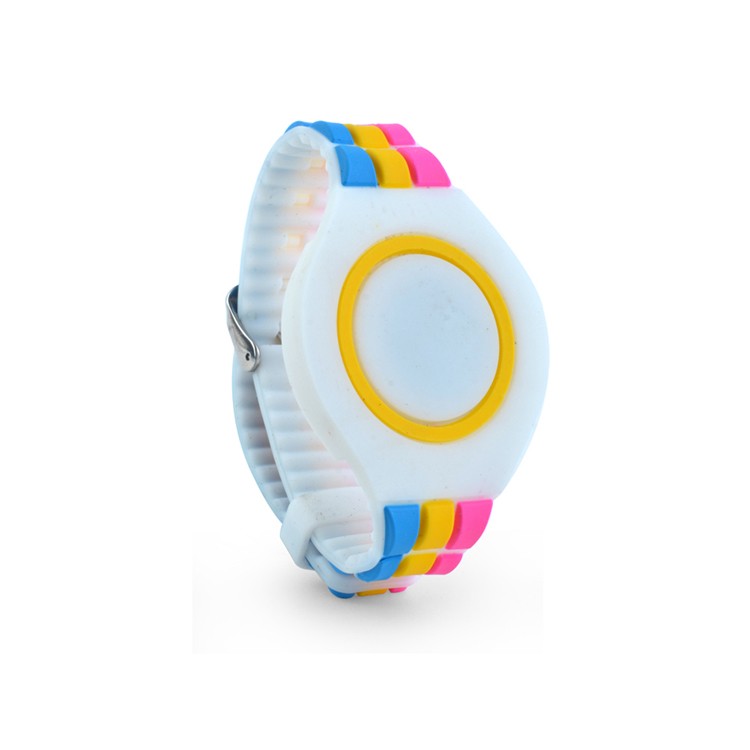Bracelet de montre étanche en caoutchouc de silicone arc-en-ciel avec bracelet en silicone de dessin animé RFID