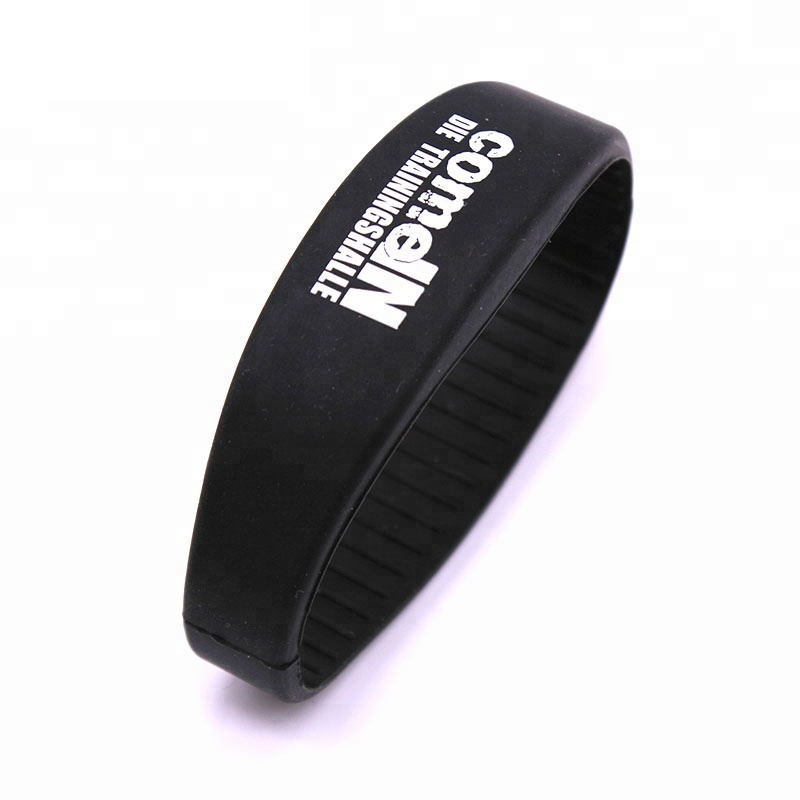 Bracelet RFID étanche personnalisé pour parcs aquatiques et complexes hôteliers