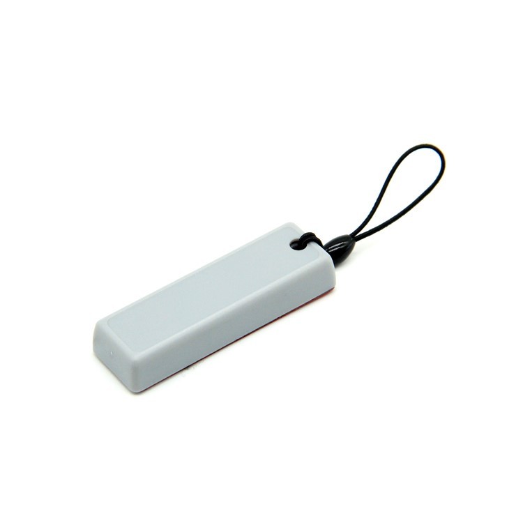 Étiquette rigide passive UHF spéciale U CODE7 longue distance de lecture anti-métal RFID ABS étiquette rigide intelligente