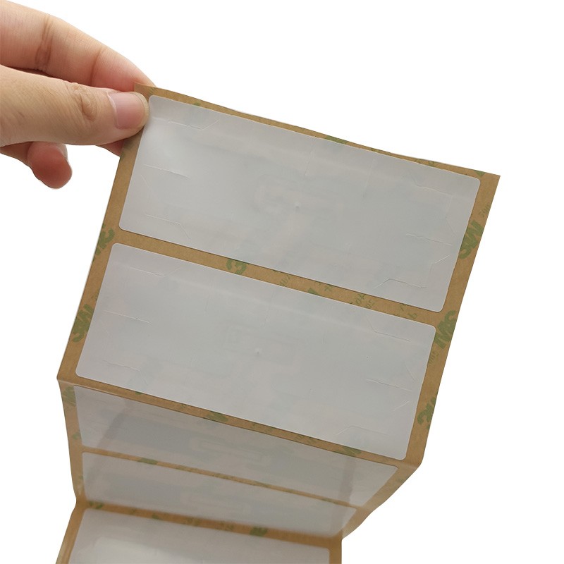 Étiquette autocollante RFID UHF anti-arrachement pour pare-brise de véhicule 860-960 MHz