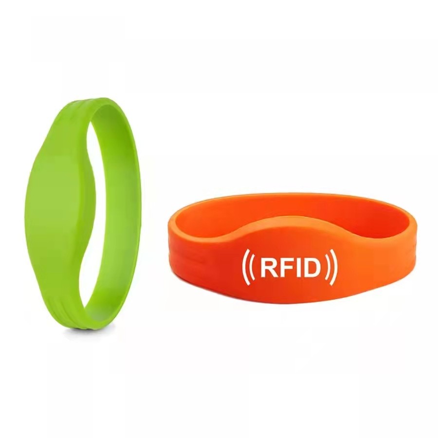 Bracelet intelligent en silicone RFID 13,56 MHz pour club de sport, bracelet NFC étanche