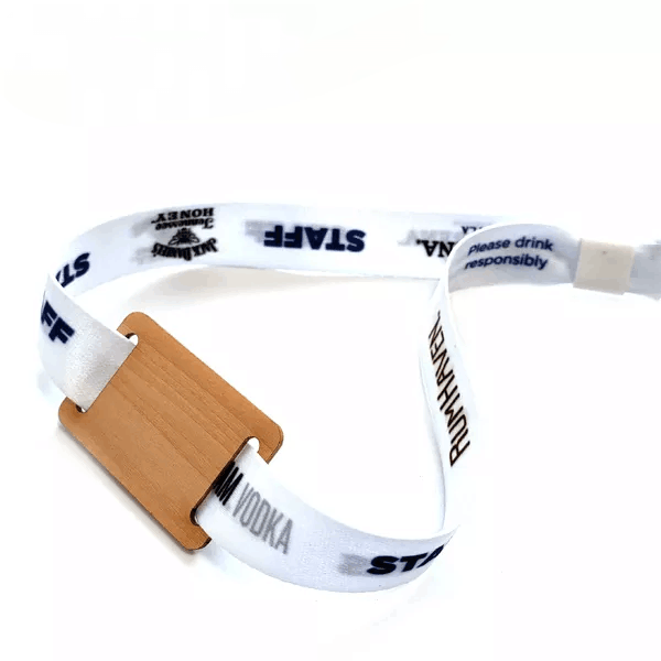 Bracelet en tissu RFID en bois recyclé respectueux de l'environnement