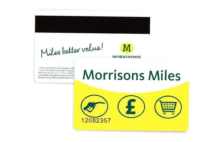 Carte cadeau en PVC à bande magnétique professionnelle avec impression personnalisée