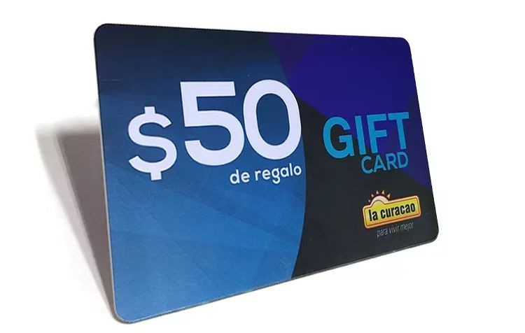 Carte cadeau en PVC à bande magnétique professionnelle avec impression personnalisée