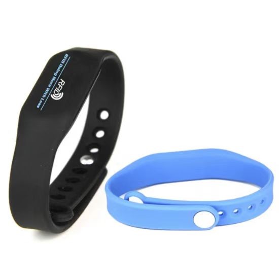 Bracelet en silicone réglable NFC RFID étanche personnalisé