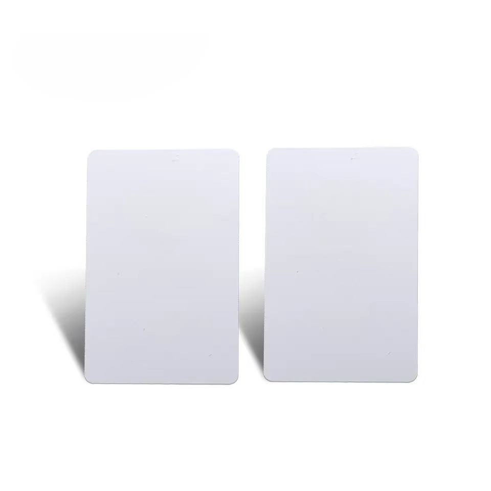 Carte vierge NFC 13,56 MHz RFID Ntag213/Ntag215/Ntag216, carte PVC blanche réinscriptible à puce