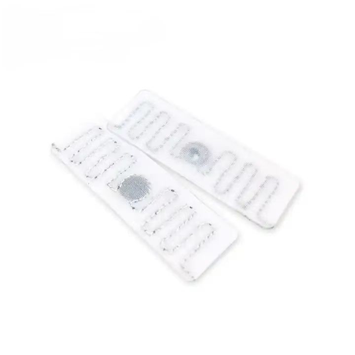 Étiquette de blanchisserie UHF RFID lavable en tissu imprimée numériquement