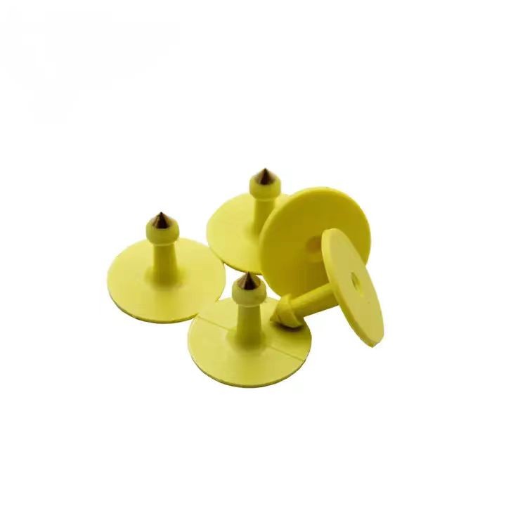 Étiquette d'oreille UHF RF longue portée personnalisée pour vache/porc/mouton/bétail