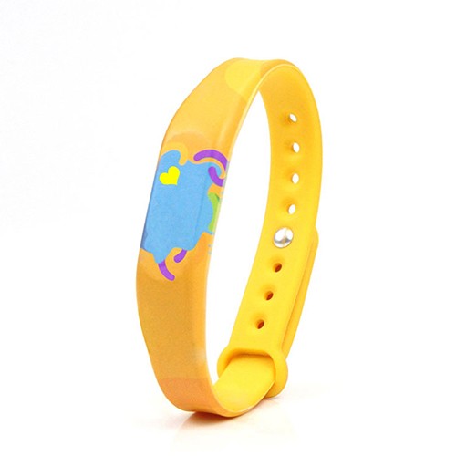 Bracelet RFID personnalisé pour le contrôle d'accès intelligent des parcs à thème