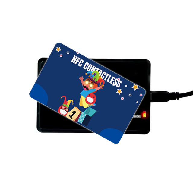 Carte lumineuse LED NFC personnalisée pour le contrôle d'accès aux parcs d'attractions