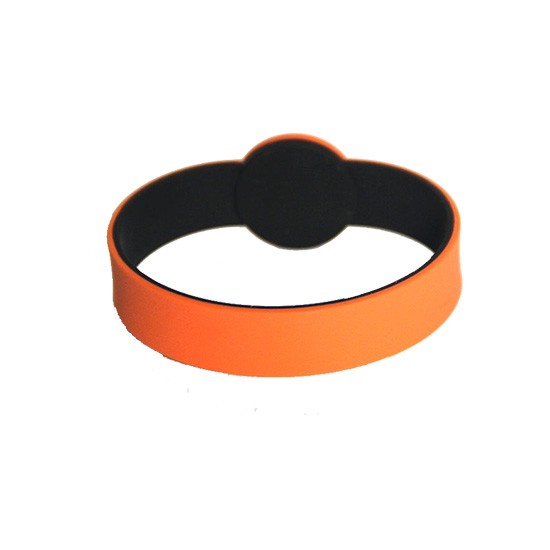 Bracelet personnalisé à puce RFID en silicone coloré double couche