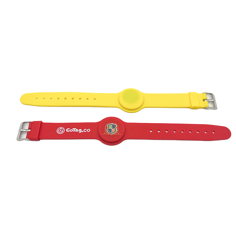 Bracelets d'événements réglables et imperméables personnalisables