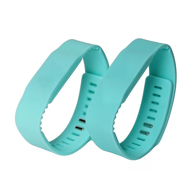 NFC silicone wristband used for cashless payment at festivals and events