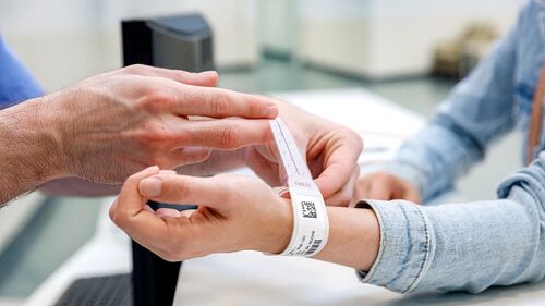 Le rôle croissant des bracelets RFID pour patients dans le secteur de la santé